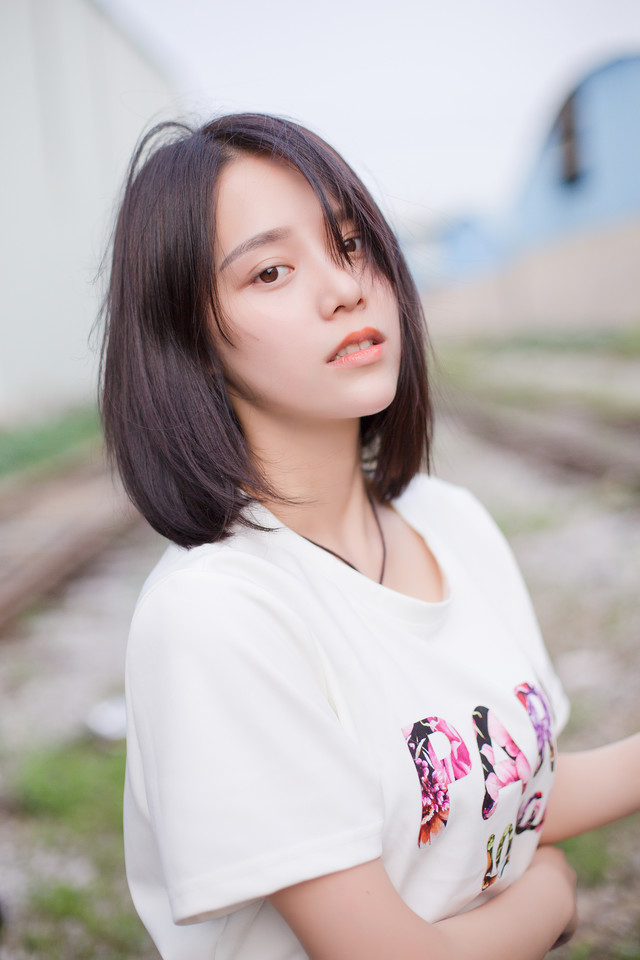 短发清新少女的美好氧气美女清纯萝莉美女图片
